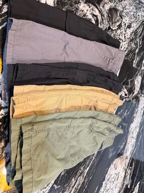 Casual Elastic-Waist Shorts Lot in Olive, Khaki, Black, Gray